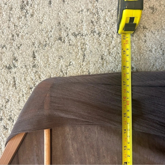 Moth Chicago (MOTH Anthropologie) wrap shirt with detail  and wrinkle effect M - Picture 4 of 8